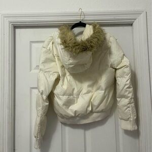 Jennifer López Coats